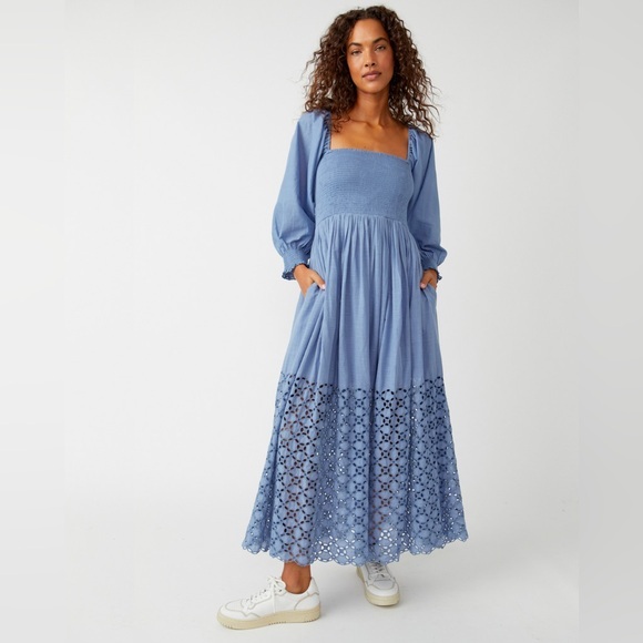 Free People Dresses & Skirts - FREE PEOPLE

Perfect Storm Midi Dress